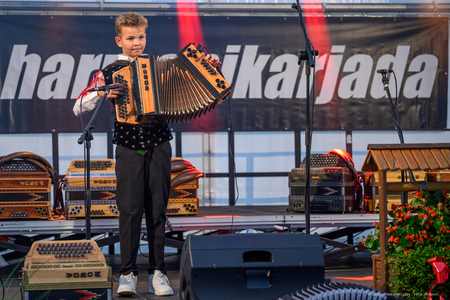 HARMONIKA (21 of 114)